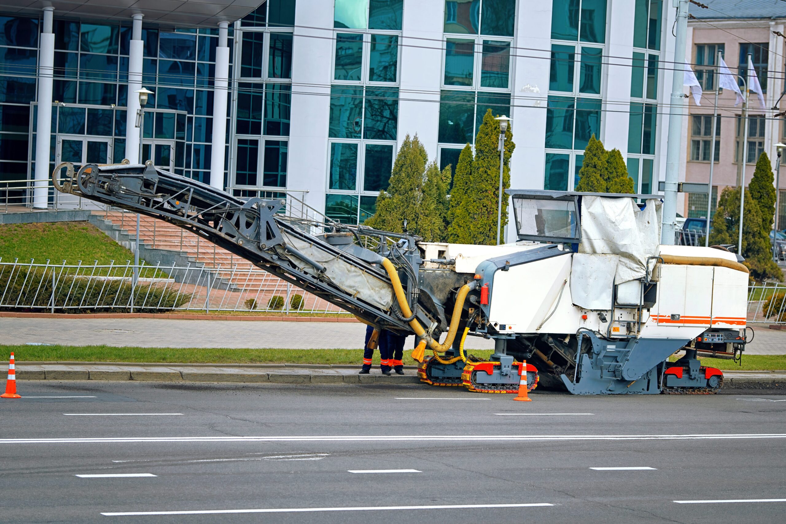 Asphalt Mill and Pave