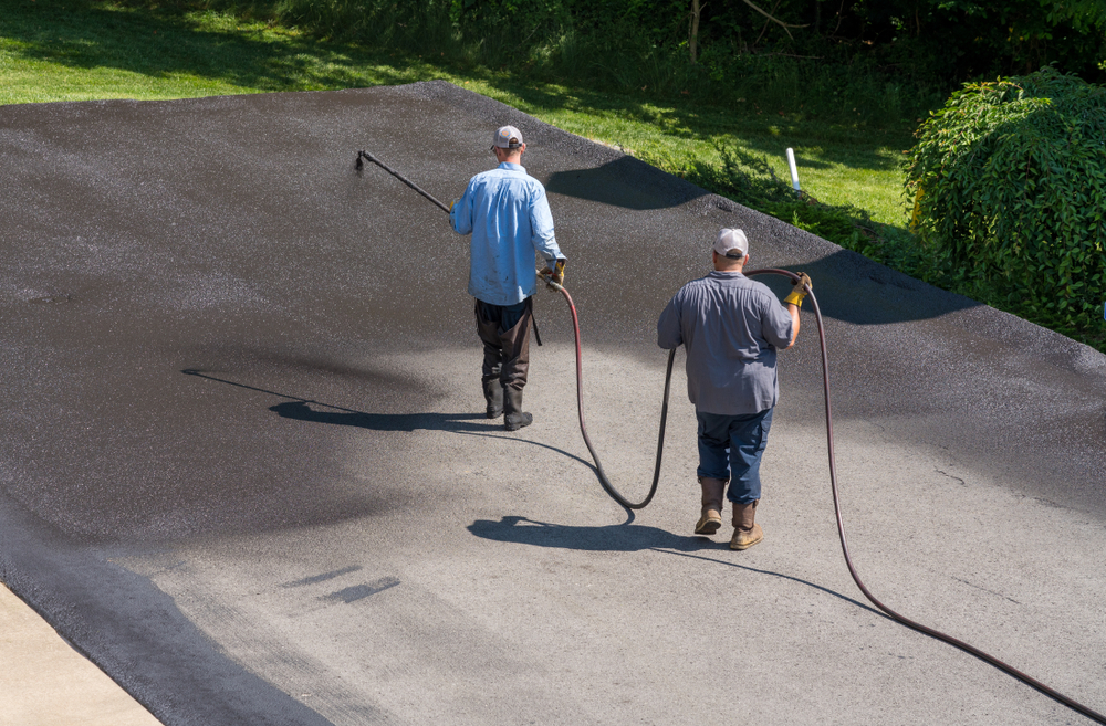 Sealcoating in Parkinglot