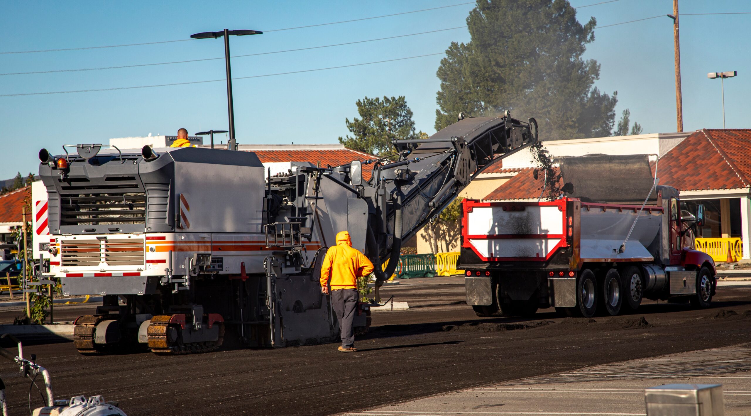 Asphalt Mill and Pave